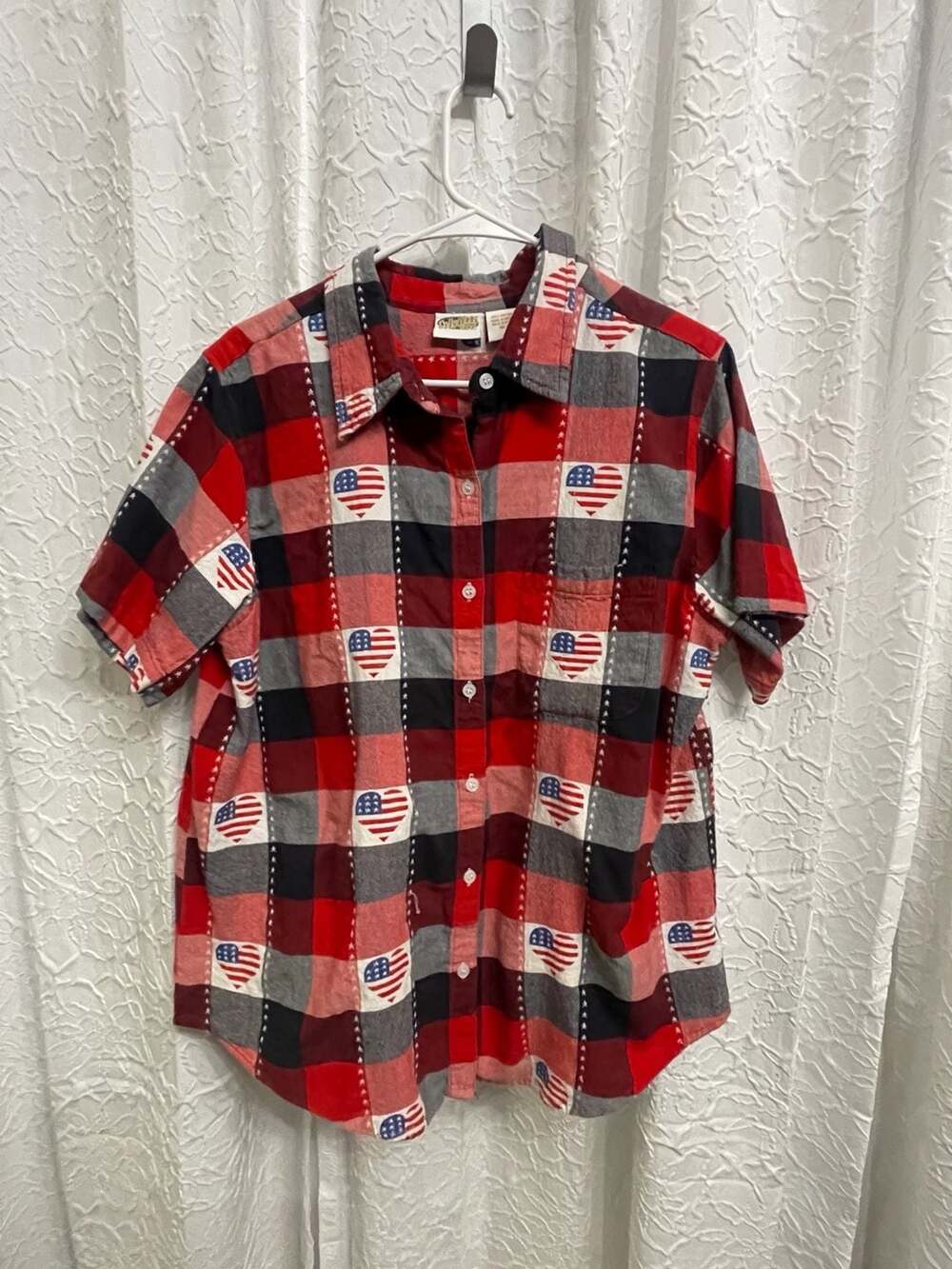 Collections Etc Plaid Button Up Shirt Size XL American Flag Hearts Short Sleeve